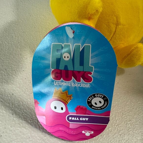 Fall Guys Moose Toys Original Yellow Bean Skin Official Collectable 8" P… - Picture 3 of 3